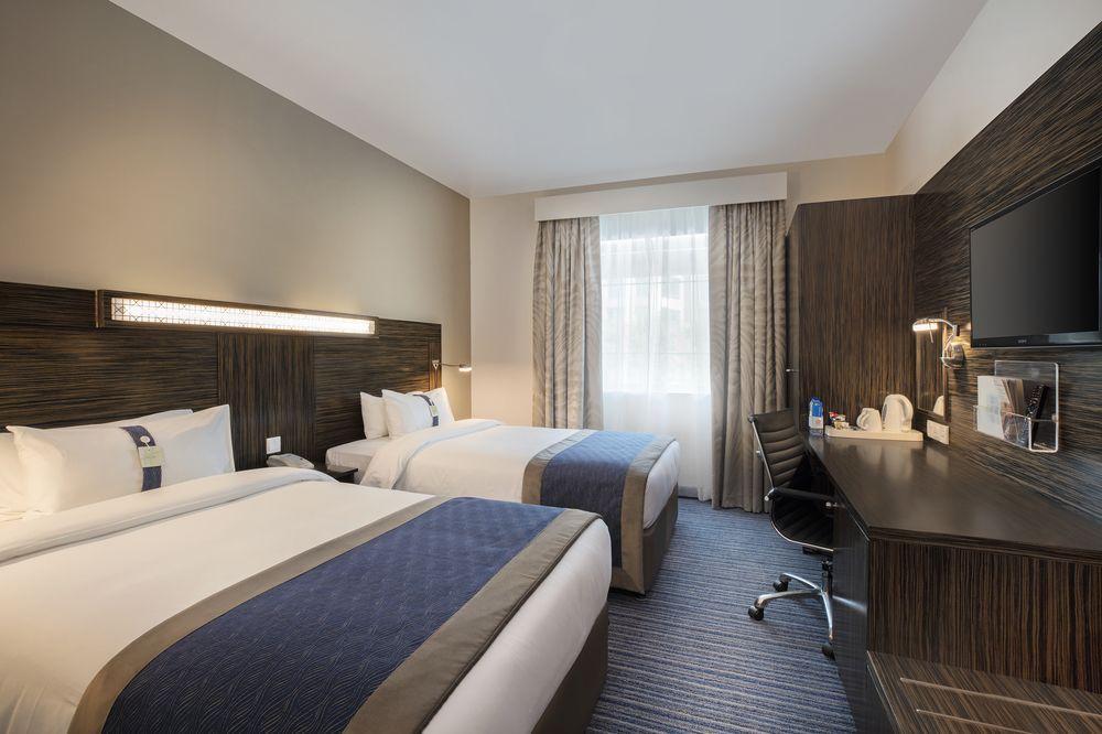 Holiday Inn Express Dubai Safa Park, An Ihg Hotel Zewnętrze zdjęcie