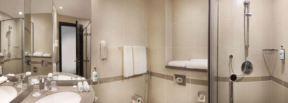 Holiday Inn Express Dubai Safa Park, An Ihg Hotel Zewnętrze zdjęcie