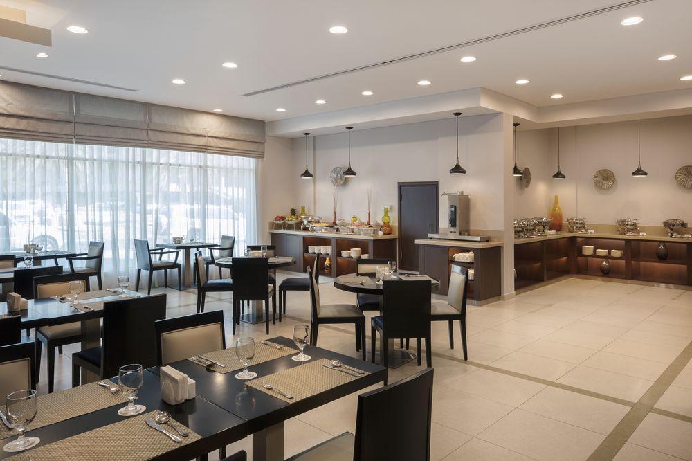 Holiday Inn Express Dubai Safa Park, An Ihg Hotel Zewnętrze zdjęcie