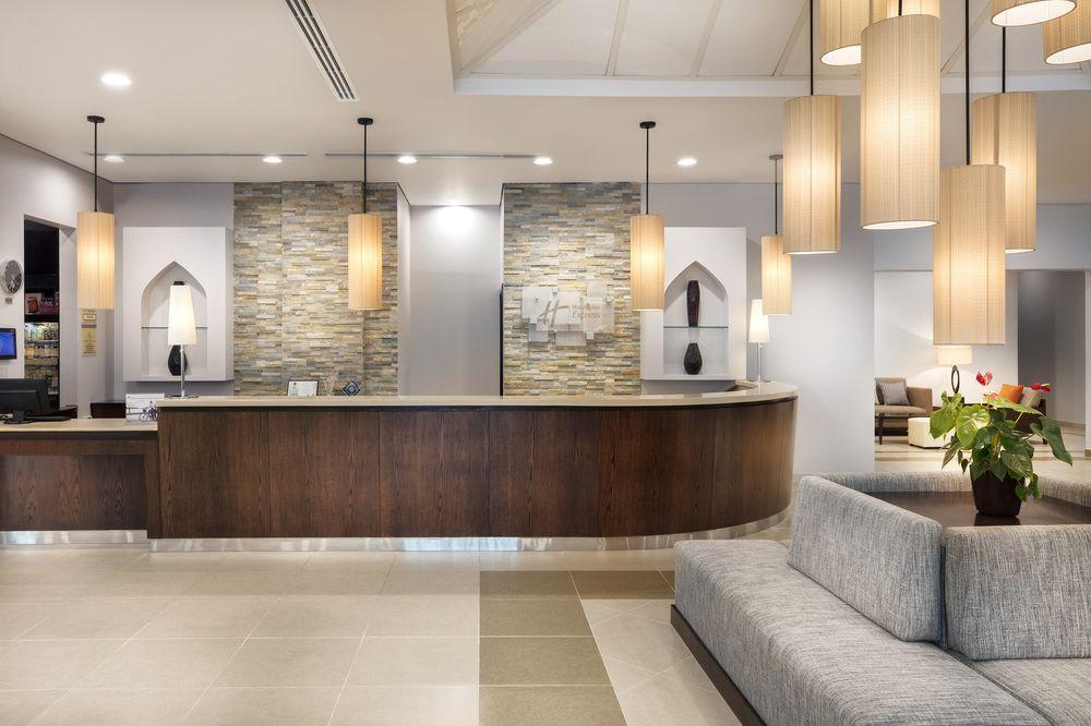 Holiday Inn Express Dubai Safa Park, An Ihg Hotel Zewnętrze zdjęcie