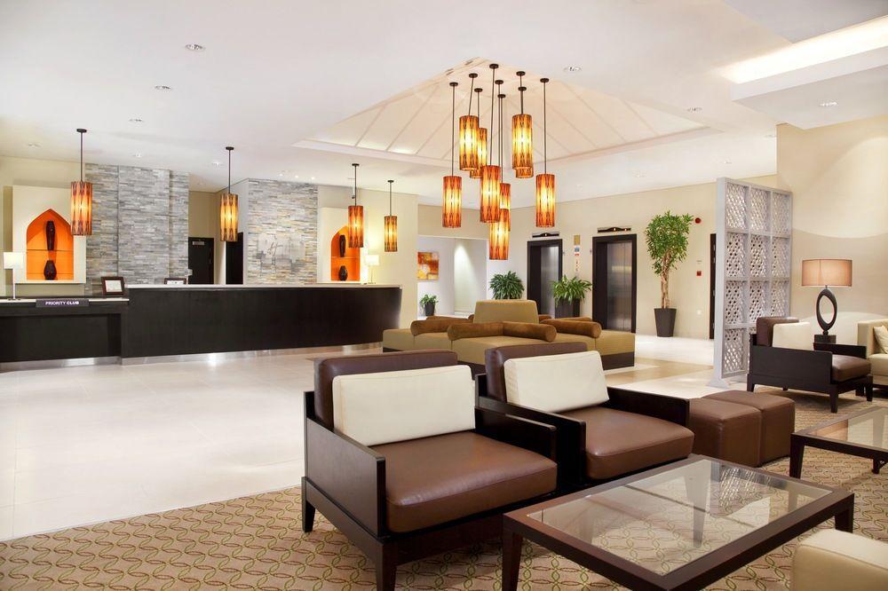Holiday Inn Express Dubai Safa Park, An Ihg Hotel Zewnętrze zdjęcie